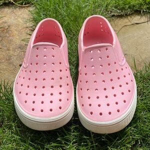 Native light pink C11